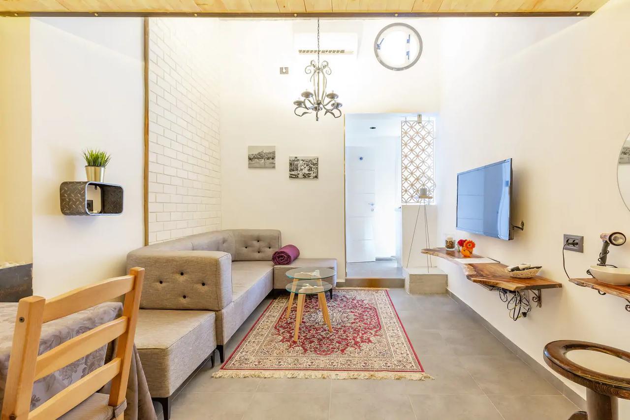 Retro Loft By The Beach★ تل أبيب المظهر الخارجي الصورة
